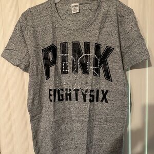 New PINK Vs gray t-shirt bling 86 size small